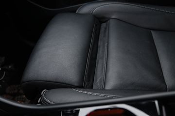 Voertuigafbeelding 24