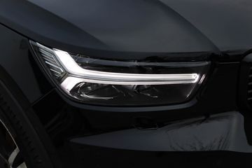 Voertuigafbeelding 8