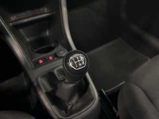 Voertuigafbeelding 32