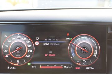 Voertuigafbeelding 16