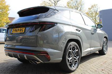 Voertuigafbeelding 4