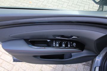 Voertuigafbeelding 9