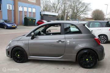 Voertuigafbeelding 6