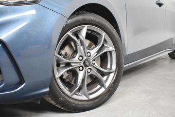 Voertuigafbeelding 14