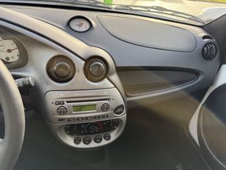 Voertuigafbeelding 14