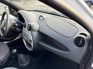 Voertuigafbeelding 25