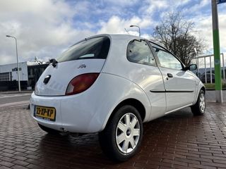 Voertuigafbeelding 3