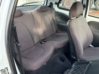 Voertuigafbeelding 7