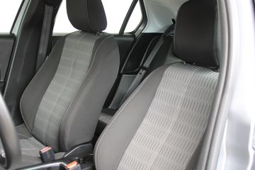 Voertuigafbeelding 9