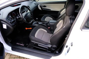 Voertuigafbeelding 1