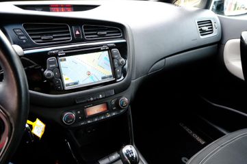 Voertuigafbeelding 10