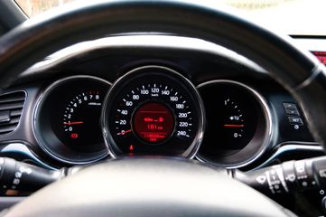 Voertuigafbeelding 11