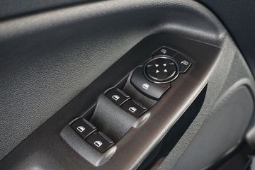 Voertuigafbeelding 20