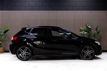 Voertuigafbeelding 6