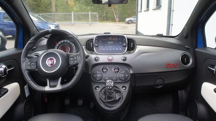 Voertuigafbeelding 9