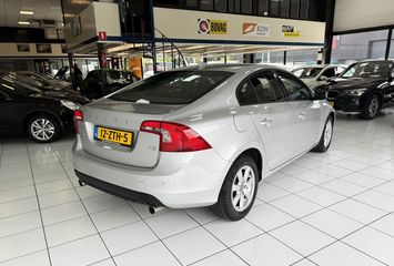 Voertuigafbeelding 13