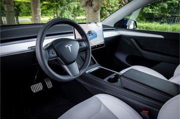 Voertuigafbeelding 4