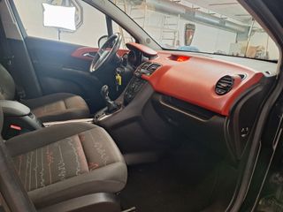 Voertuigafbeelding 19