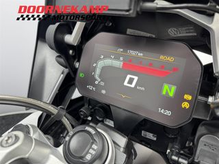 Voertuigafbeelding 16