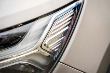 Voertuigafbeelding 5