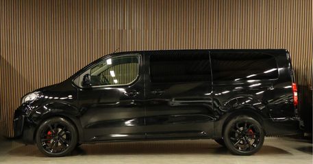 Voertuigafbeelding 4