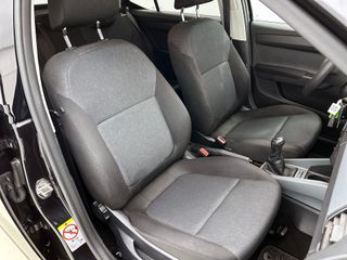 Voertuigafbeelding 31