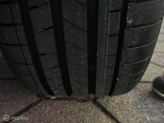 Voertuigafbeelding 26