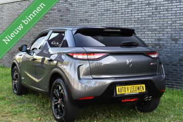 Voertuigafbeelding 3