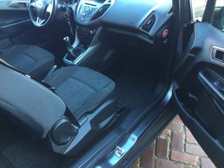 Voertuigafbeelding 5