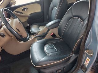 Voertuigafbeelding 11