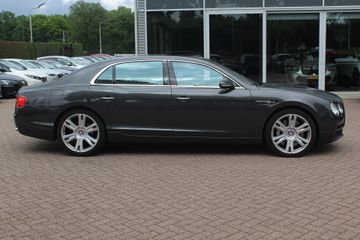 Voertuigafbeelding 4