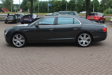 Voertuigafbeelding 6