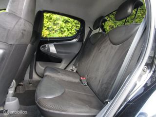 Voertuigafbeelding 9