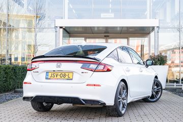 Voertuigafbeelding 2