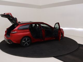 Voertuigafbeelding 12