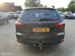 Voertuigafbeelding 4