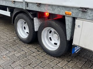 Voertuigafbeelding 37