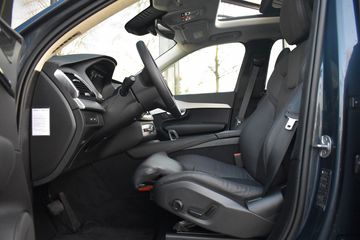 Voertuigafbeelding 4