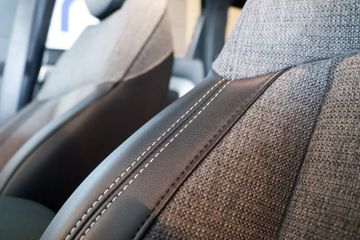 Voertuigafbeelding 11