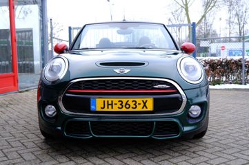 Voertuigafbeelding 6