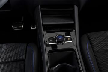 Voertuigafbeelding 38