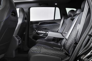 Voertuigafbeelding 76