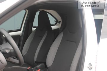 Voertuigafbeelding 15