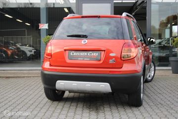 Voertuigafbeelding 13