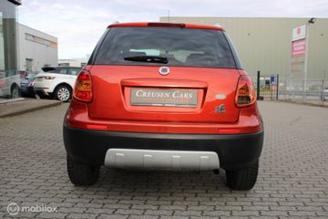 Voertuigafbeelding 9