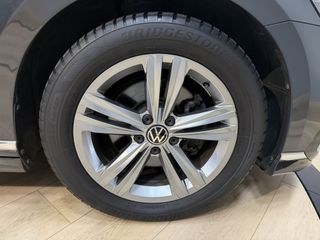 Voertuigafbeelding 36