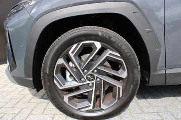 Voertuigafbeelding 13