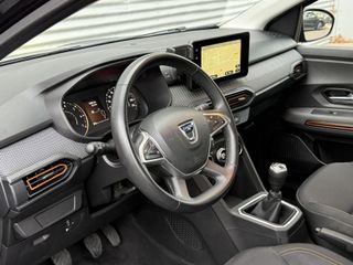 Voertuigafbeelding 6