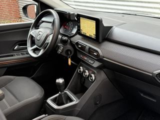 Voertuigafbeelding 8