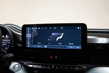 Voertuigafbeelding 7